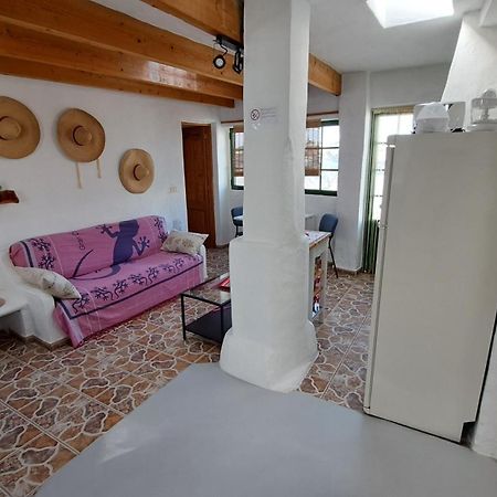 Beautiful 1-Bedroom House 'Oficina' Finca Vistamar سالوبر المظهر الخارجي الصورة